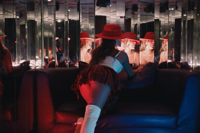 Envy Men's Club — фото интерьера / сцены